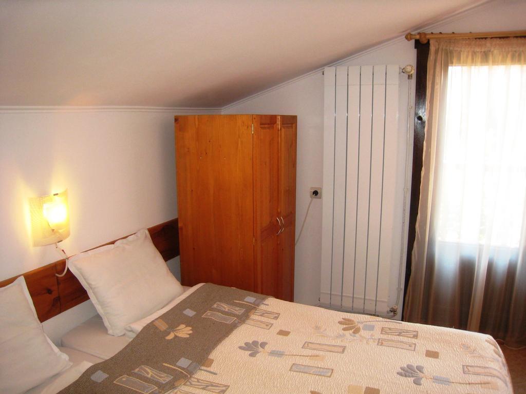 Guest House Voyno Dobrinishte Oda fotoğraf